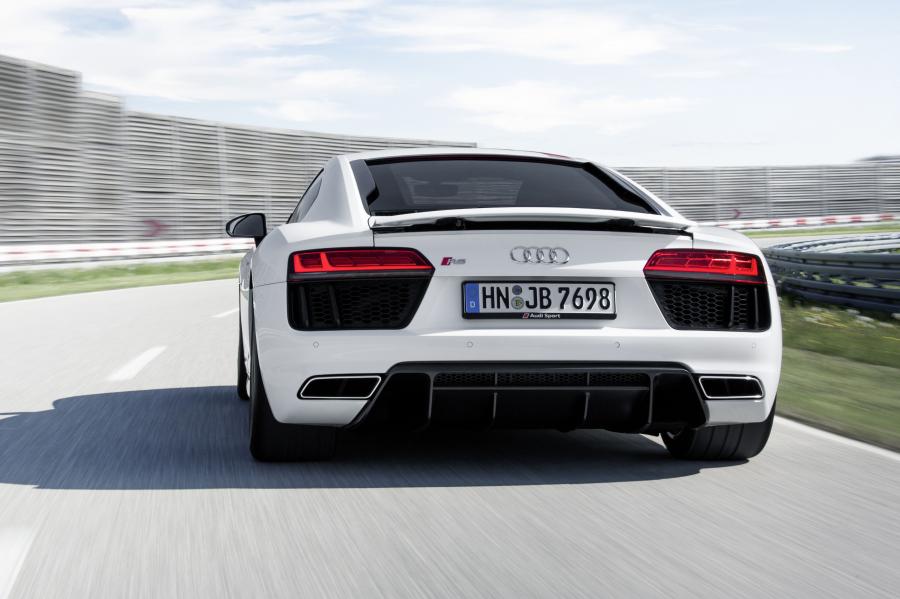  Audi R8 V10 RWS 2017 года  (WW) (фото 50 из 81)